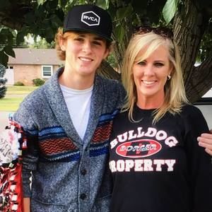 Meet your Posher, Brady